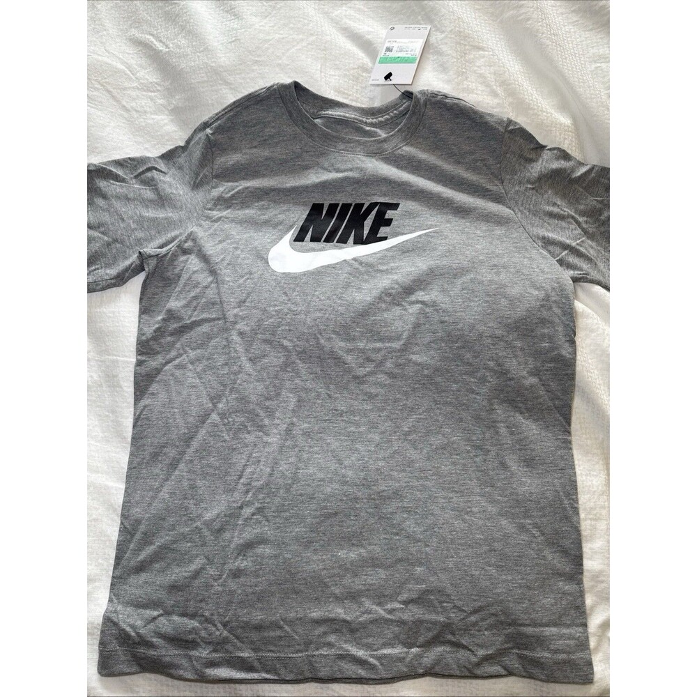 NIKE kids XL New with tags Grey tshirt unisex